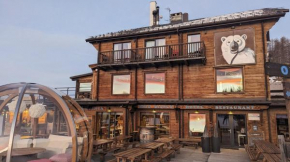 Orso Bianco Hotel & Chalet Sauze D'oulx